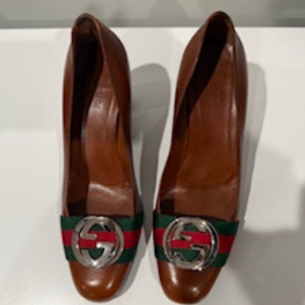 Authentic Vintage Gucci Round Toe Heels - Size 7.5 - Picture 3 of 13
